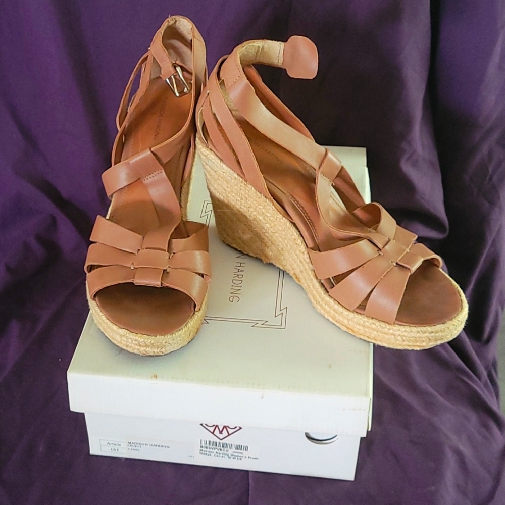Madison Harding Camel Wedge - Size 10